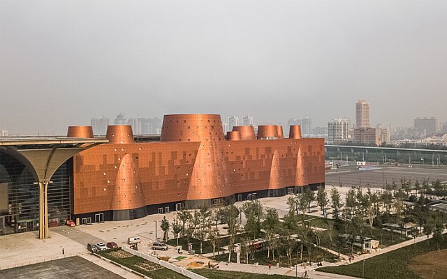 Bernard Tschumi'nin Çin'deki Müze Projesi Exploratorium