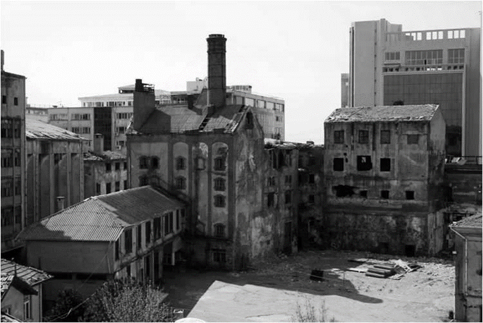 Ayol yigitni qayish bilan sikayotgani porno video Qora paypoq ichida katta eshak porno