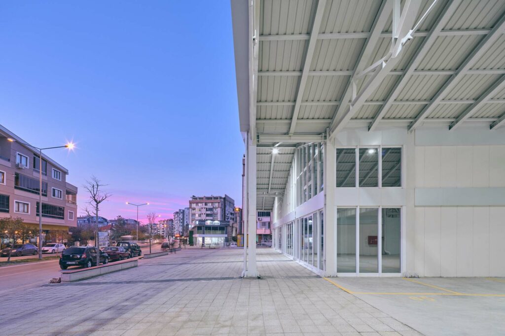 Millet Mahallesi Pazar Alanı Arkitera