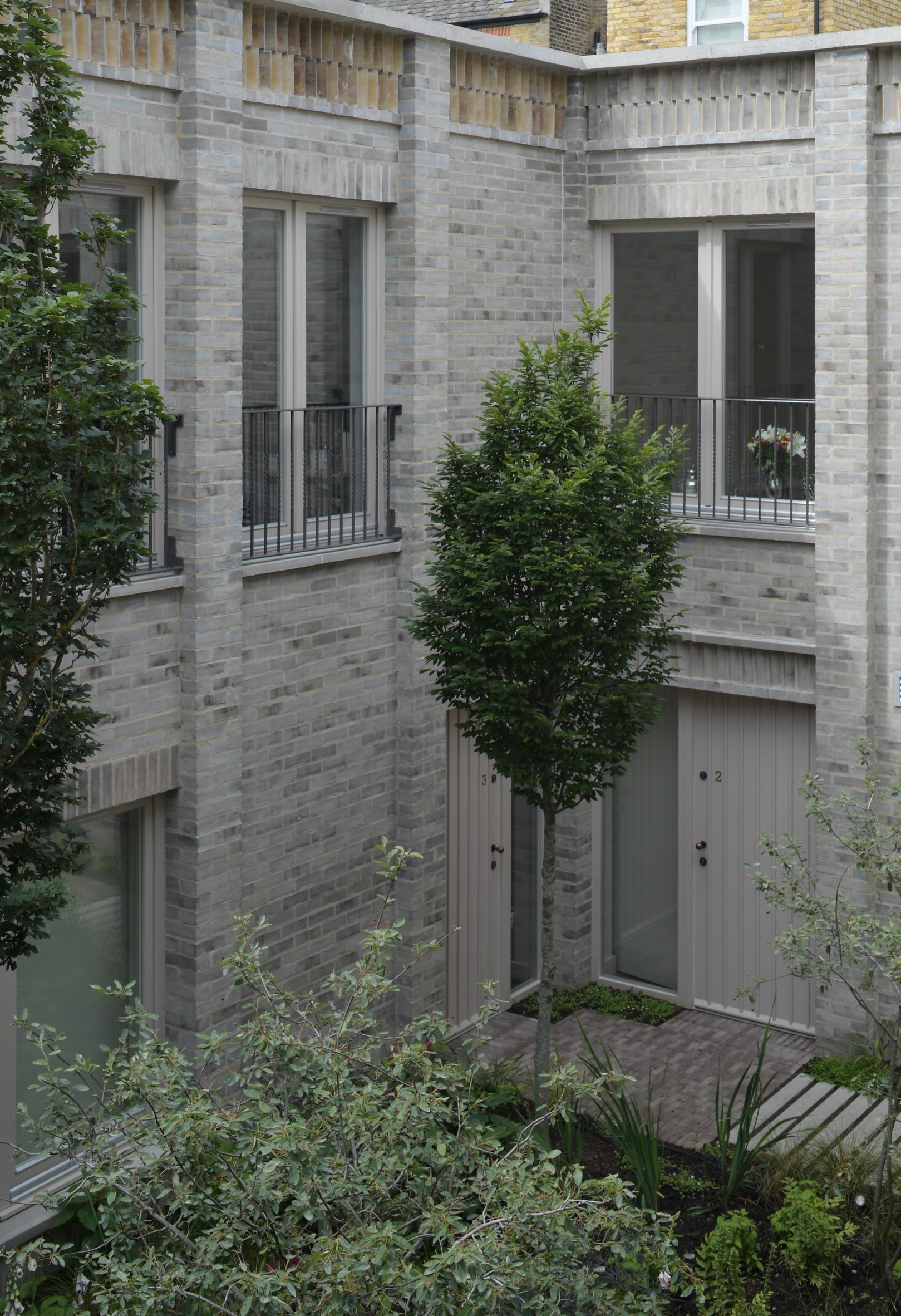 Komşuluğu Yeniden Tanımlayan Konut Projesi Lavender Hill Courtyard