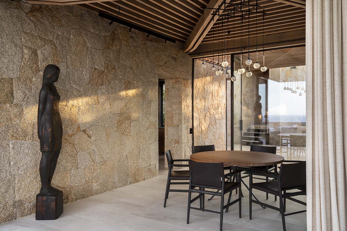 Alvisi Kirimoto Complete Villa S in Sardinia: A Winding Residence ...