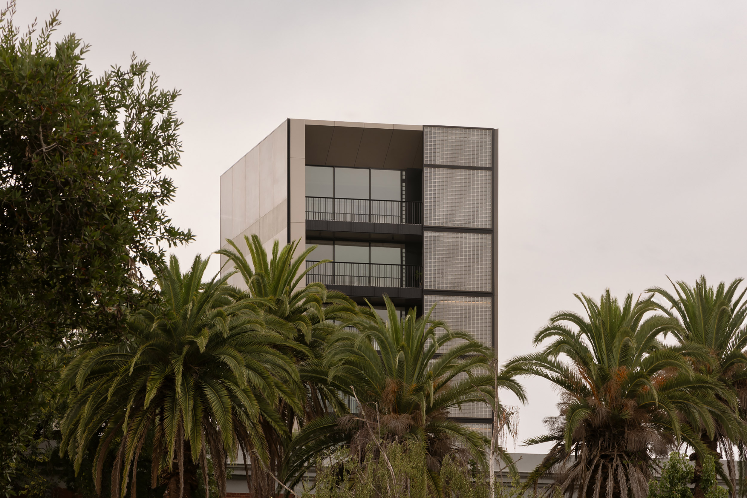 10 Katlı Mikro Kule